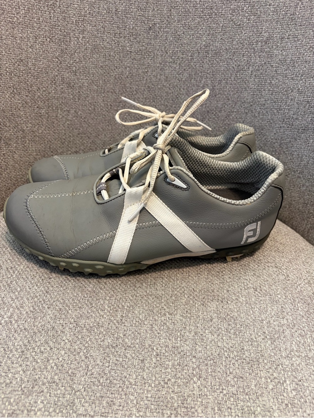 FOOTJOY- size 7.5 men’s M:PROJECT Leather Golf Shoes